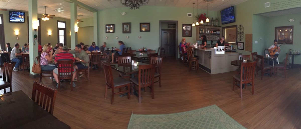 Nina P's Cafe-1